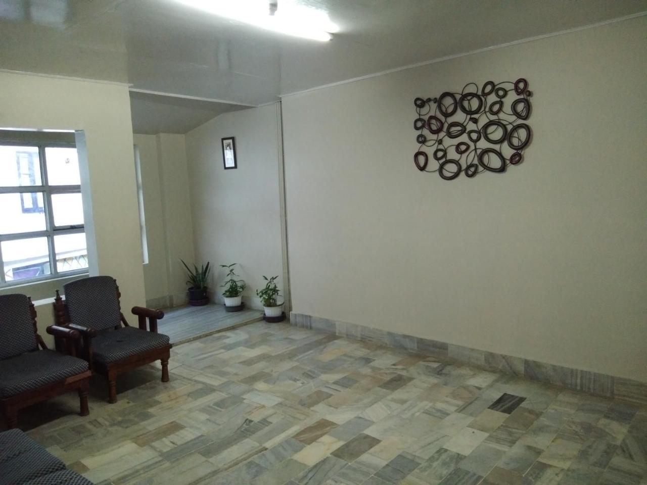 Hotel Pine Kohima Exteriér fotografie
