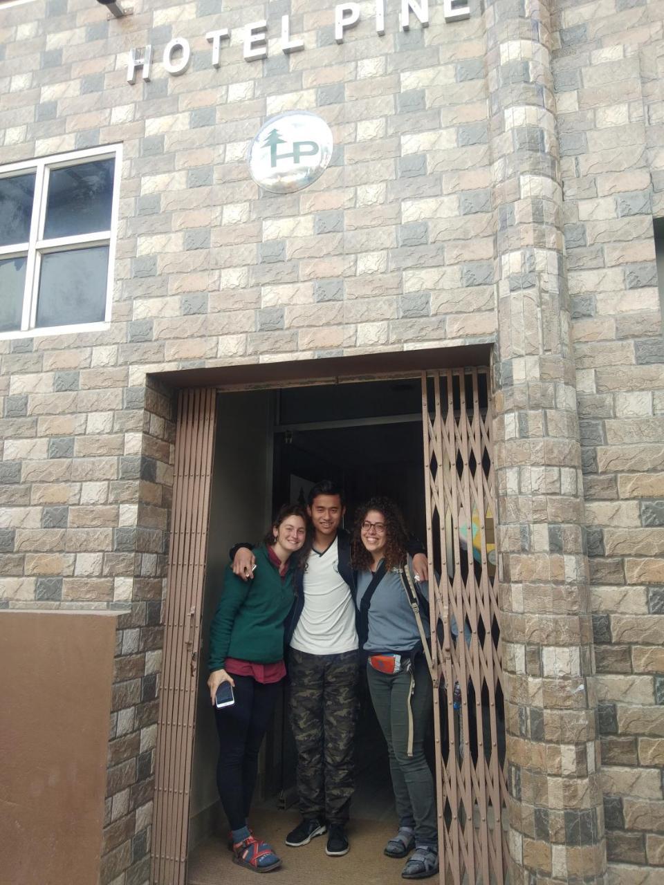 Hotel Pine Kohima Exteriér fotografie